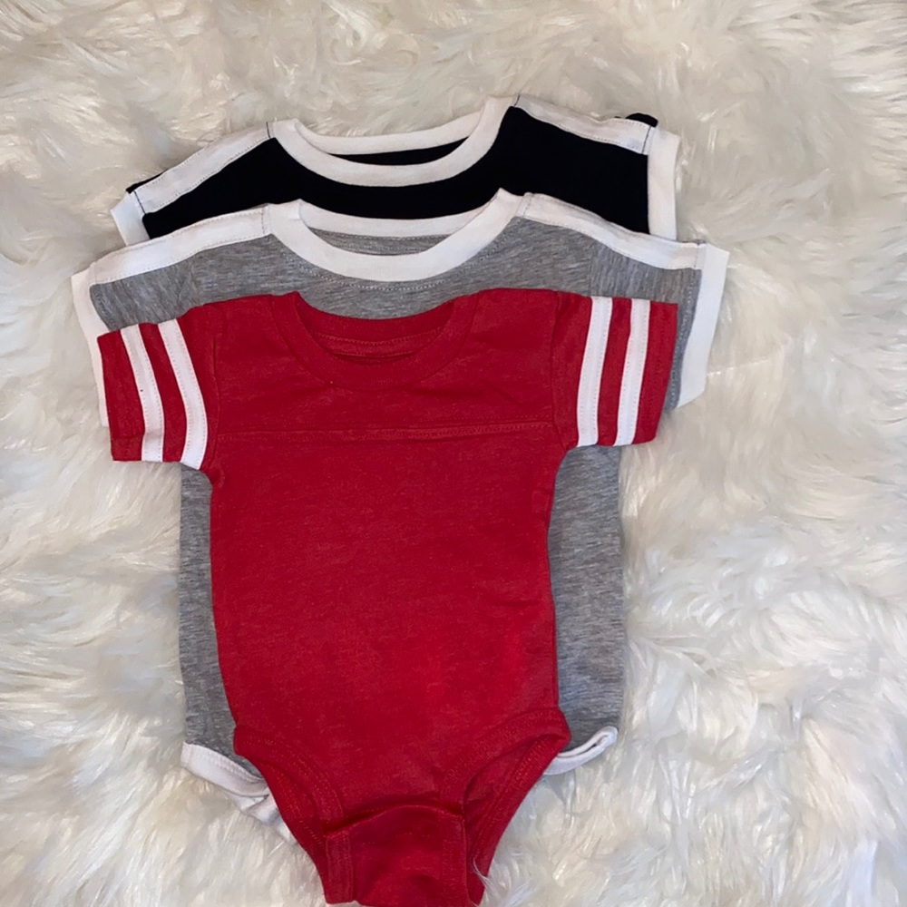 Baby bodysuit